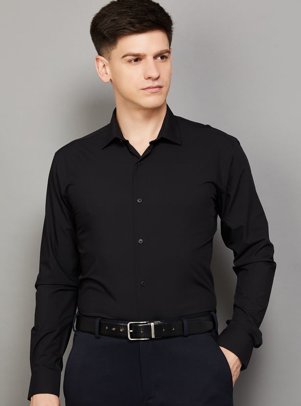 PARK AVENUE Solid Slim Fit Formal Shirt