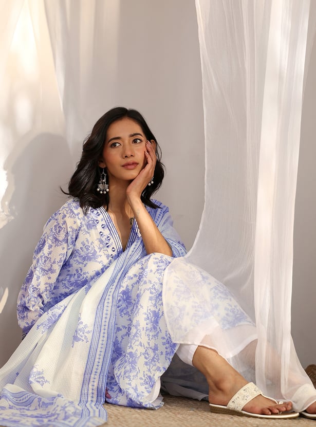 LIBAS Floral Print V-neck Kurta Set