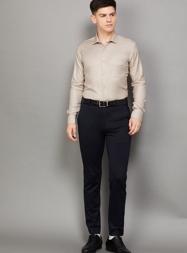 PARK AVENUE Solid Slim Fit Formal Shirt