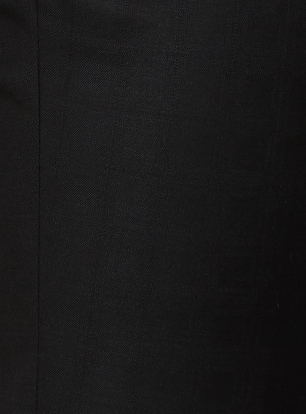 PARK AVENUE Solid Slim Straight Formal Trousers