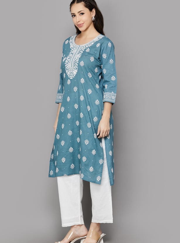 SPAN Ethnic Motif Embroidered Straight Kurta