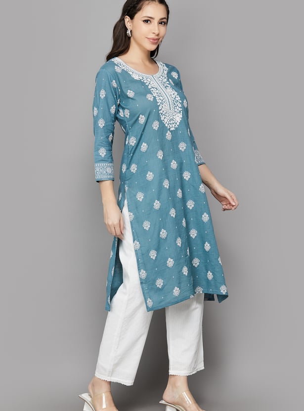 SPAN Ethnic Motif Embroidered Straight Kurta