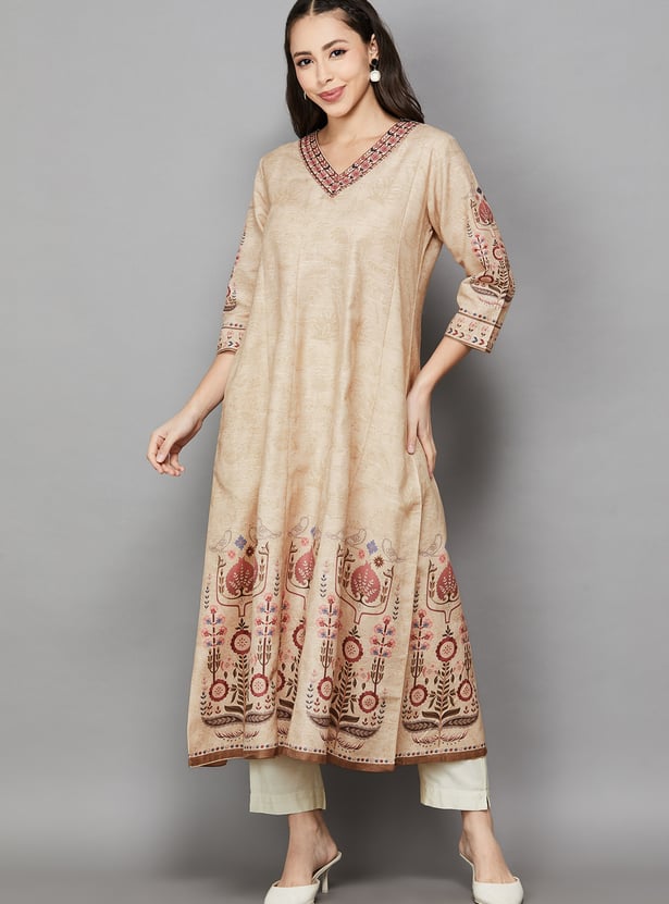 SPAN Embroidered V-Neck 3/4th Sleeves Anarkali Kurta