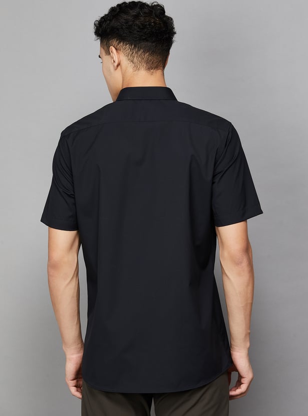 LOUIS PHILIPPE Solid Classic Fit Formal Shirt