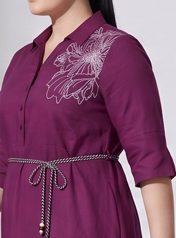 NEXUS Floral Embroidered Midi Dress
