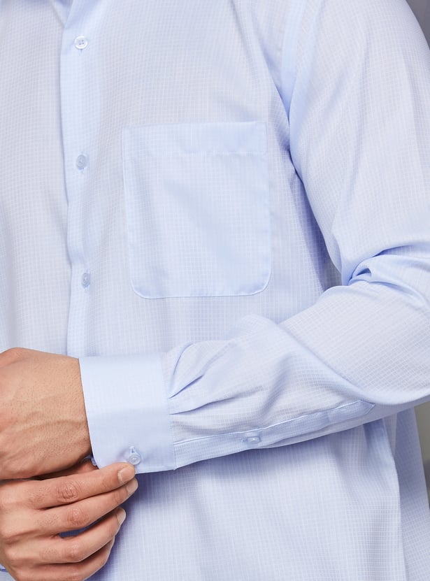 PARK AVENUE Textured Regular Fit Formal Shirt