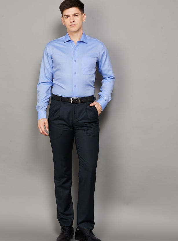 PARK AVENUE Solid Regular Fit Formal Shirt