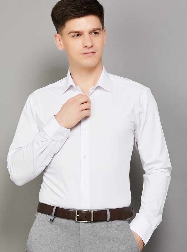 PARK AVENUE Solid Slim Fit Formal Shirt