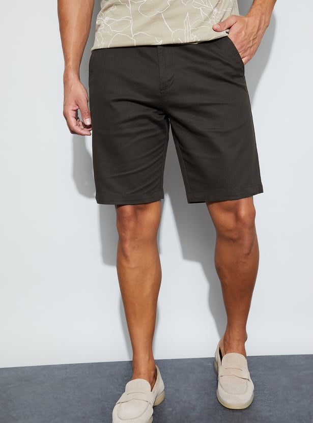 CODE Solid Regular Fit Shorts
