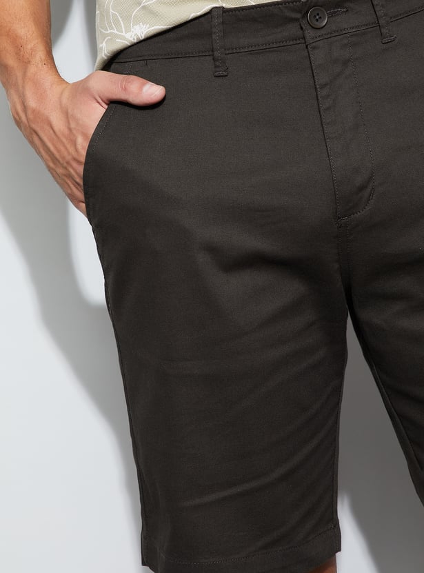 CODE Solid Regular Fit Shorts