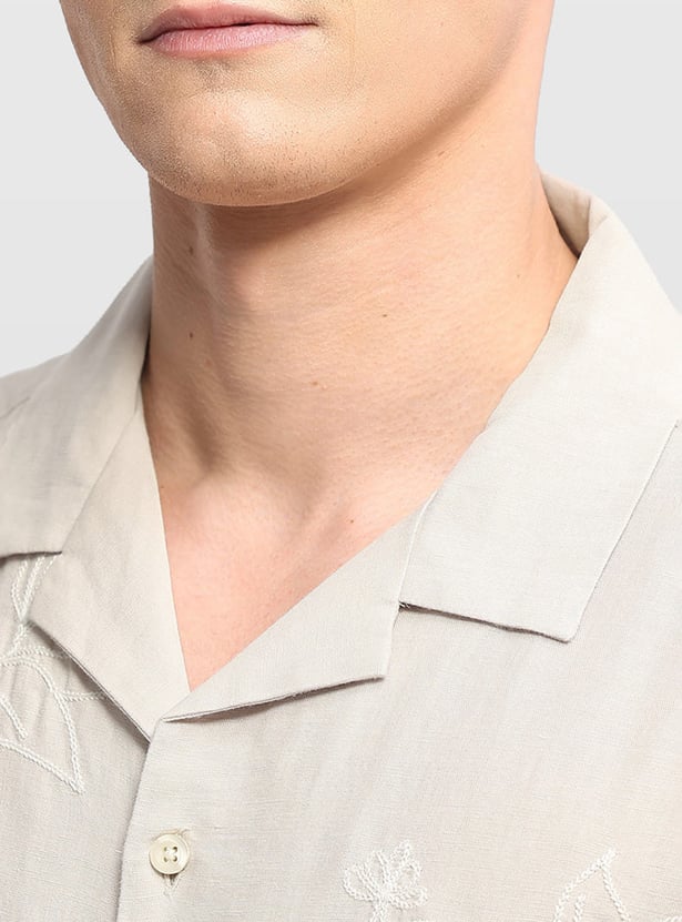 ARROW Floral Embroidery Slim Fit Formal Shirt