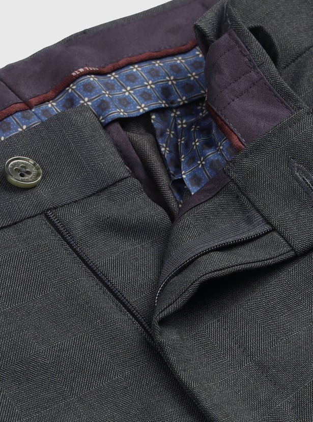 ARROW Textured Slim Straight Formal Trousers