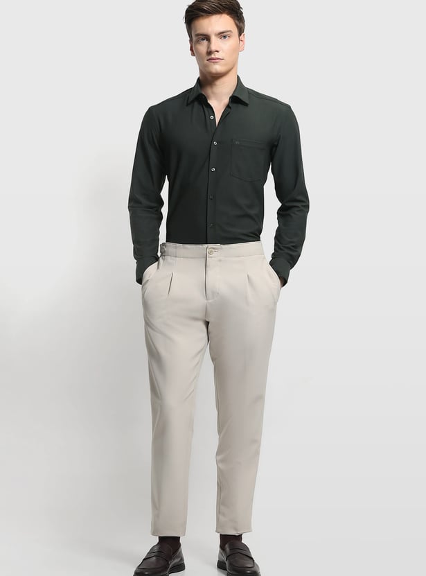 ARROW Textured Manhattan Formal Shirt (Slim)