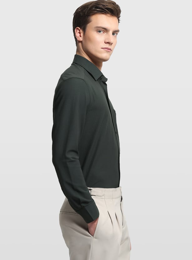 ARROW Textured Manhattan Formal Shirt (Slim)