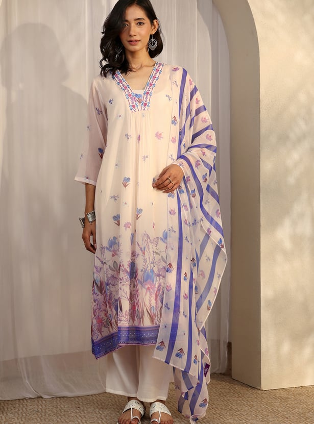 LIBAS Floral Print Kurta Set