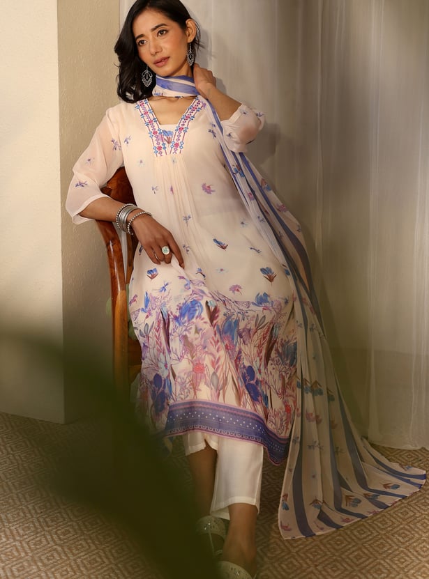 LIBAS Floral Print Kurta Set