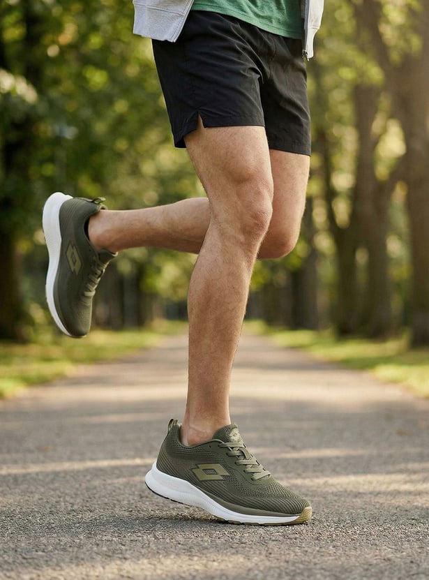 LOTTO Textured HyperPulse Sports Shoes