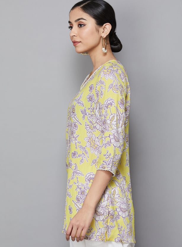 W Floral Print V-Neck Top