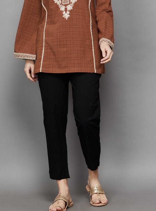 BIBA Solid Straight Pants