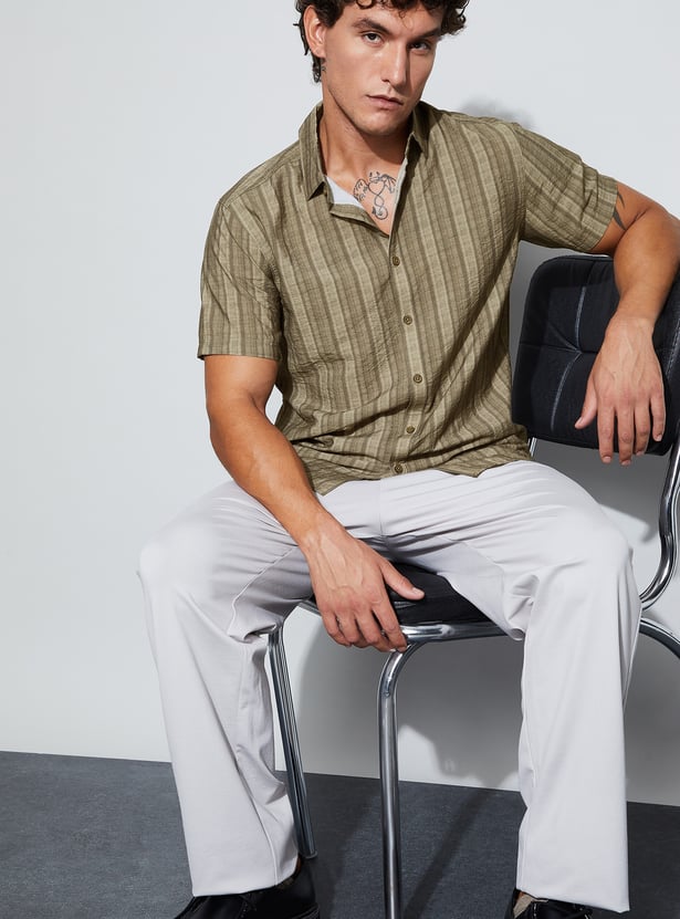 CODE UNWIND Striped Regular Fit Shirt