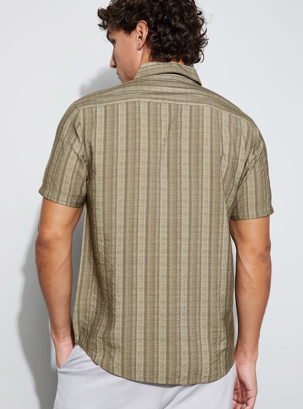 CODE UNWIND Striped Regular Fit Shirt