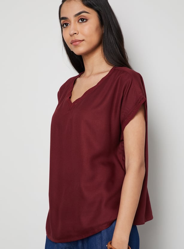 COLOUR ME BY MELANGE Solid V-Neck Top