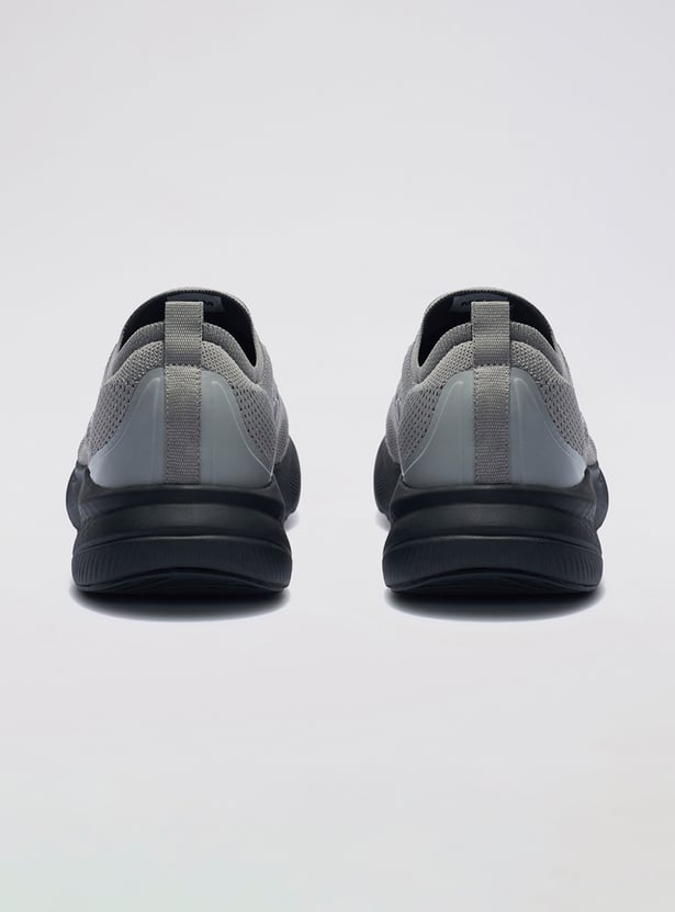 LOTTO Textured OxyTech Sports Shoes