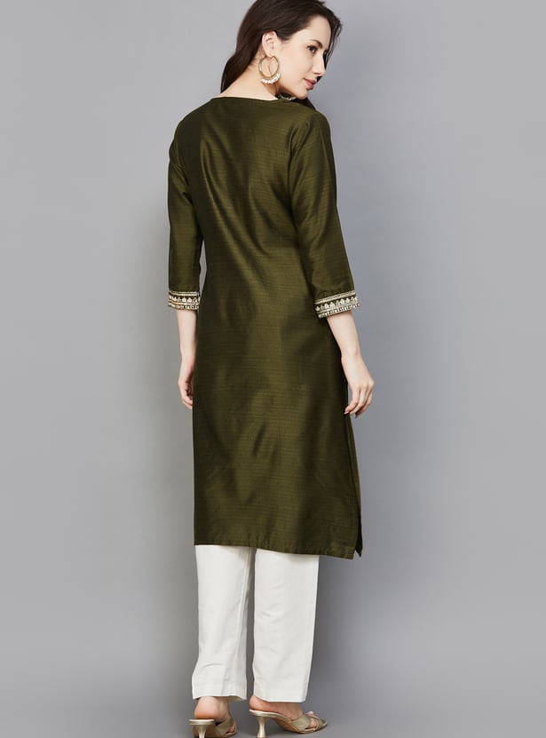 SPAN Embroidered Straight Kurta