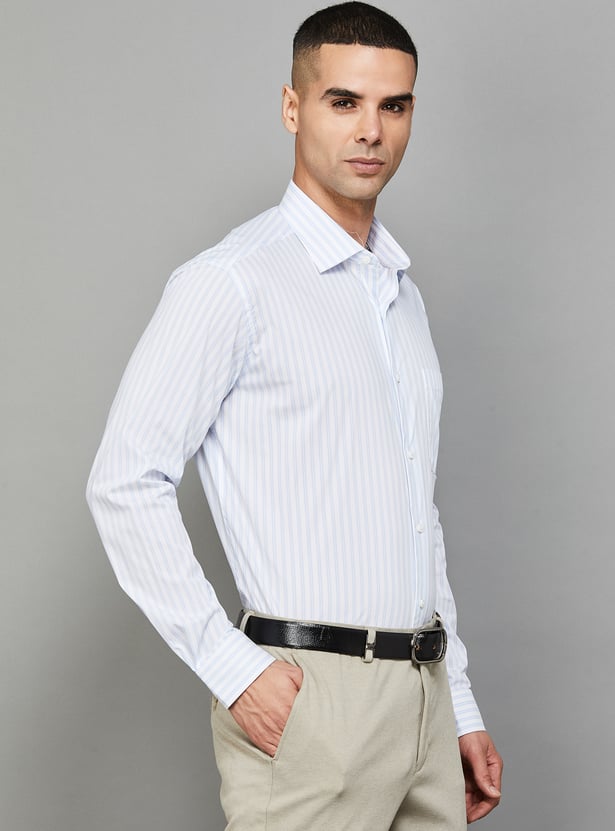 PARK AVENUE Striped Regular Fit Formal Shirt