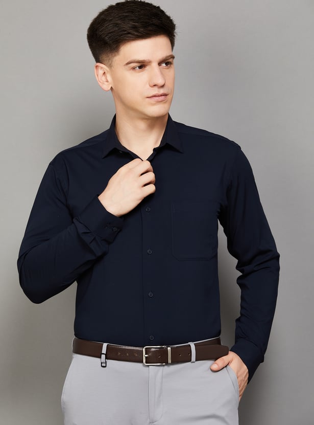 PARK AVENUE Solid Slim Fit Formal Shirt