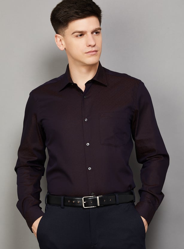ARROW Textured Regular Formal Shirt
