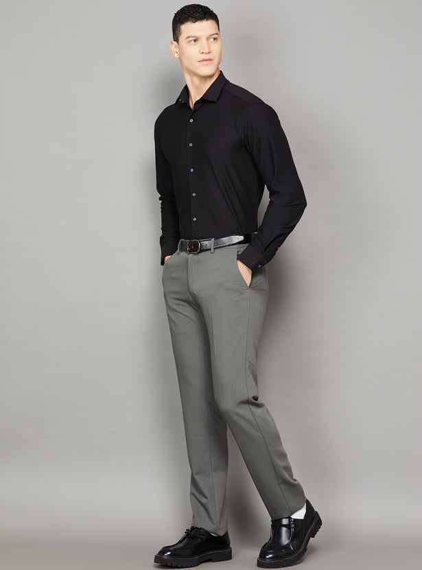 VAN HEUSEN Solid Slim Fit Formal Shirt