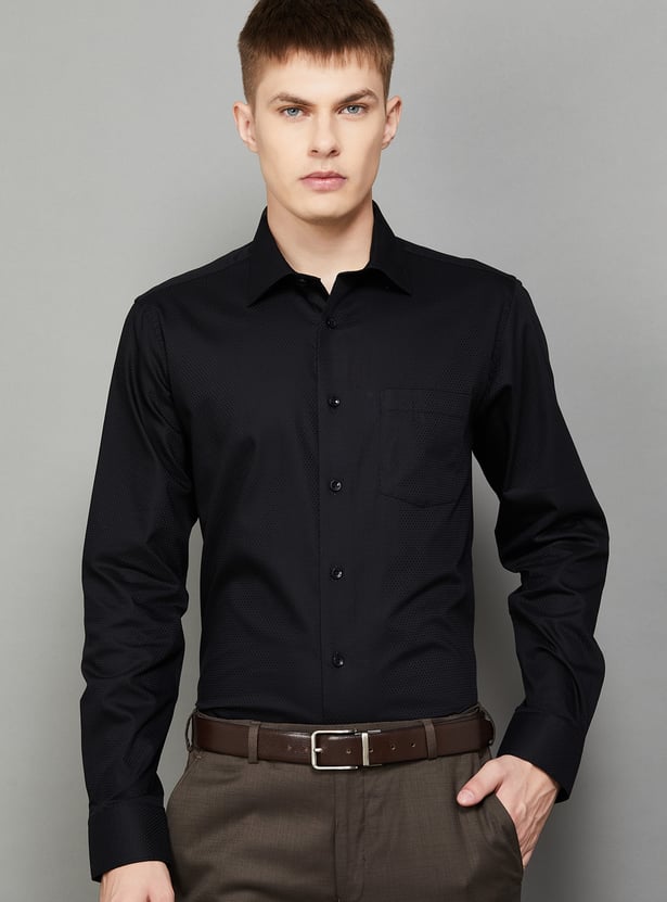 BLACKBERRYS Textured Slim Fit Formal Shirt