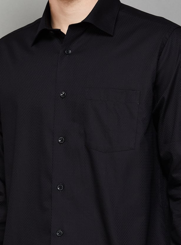 BLACKBERRYS Textured Slim Fit Formal Shirt