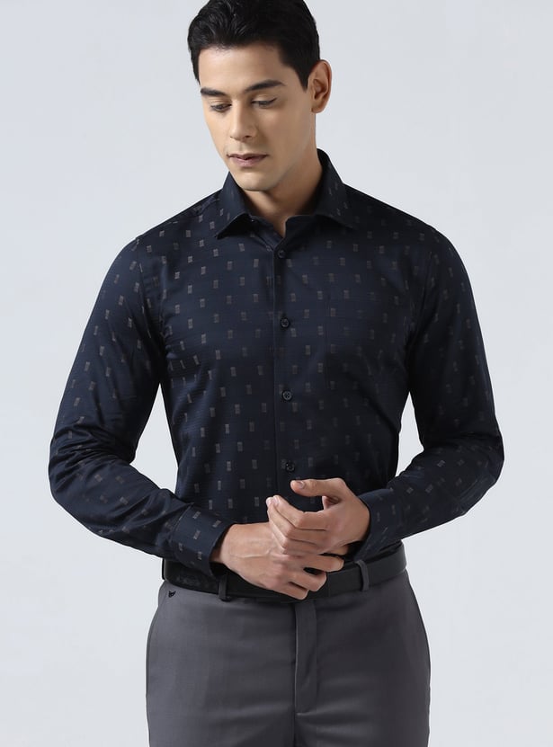 BLACKBERRYS Textured Slim Fit Formal Shirt