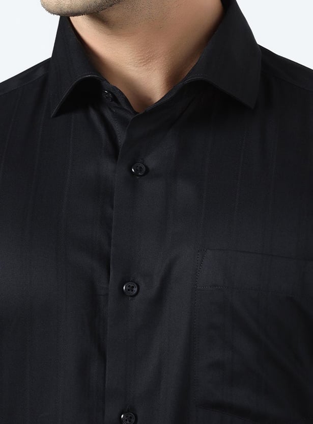BLACKBERRYS Textured Slim Fit Formal Shirt