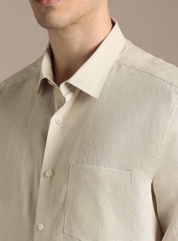 LOUIS PHILIPPE Solid Regular Fit Formal Shirt