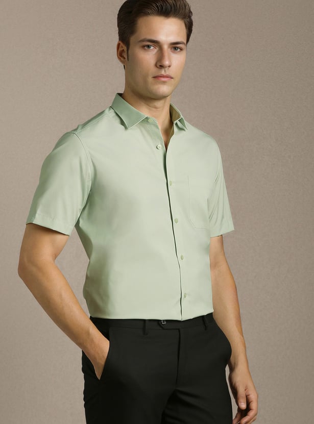 LOUIS PHILIPPE Solid Regular Fit Formal Shirt