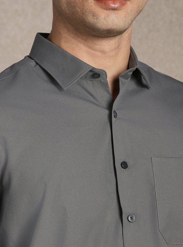 LOUIS PHILIPPE Solid Slim Fit Formal Shirt