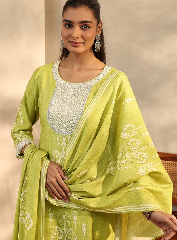 LIBAS Ethnic Motif Straight Kurta Set