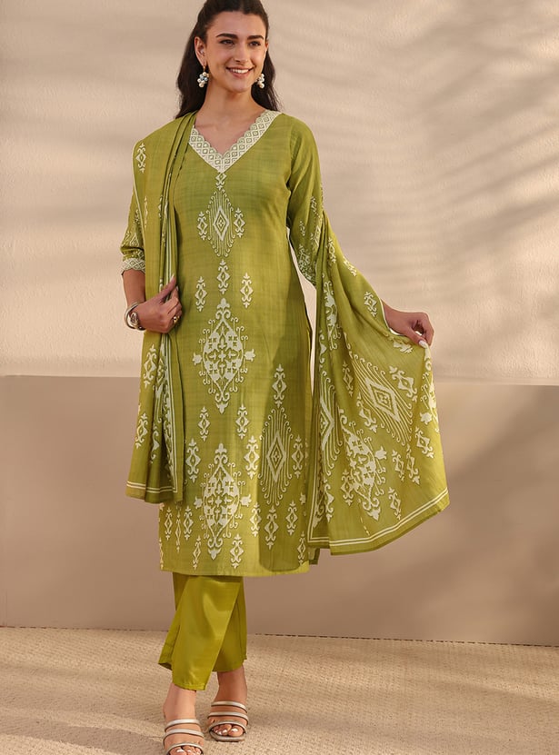 LIBAS Ethnic Motif Straight Kurta Set