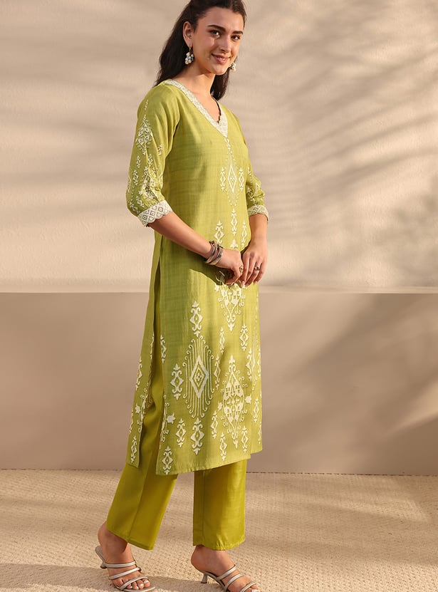 LIBAS Ethnic Motif Straight Kurta Set