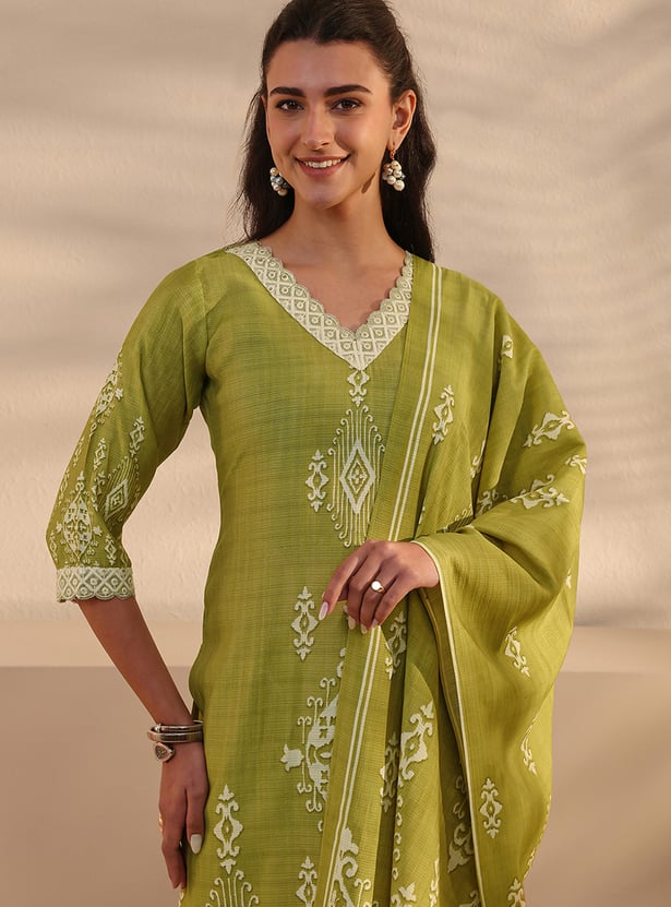 LIBAS Ethnic Motif Straight Kurta Set