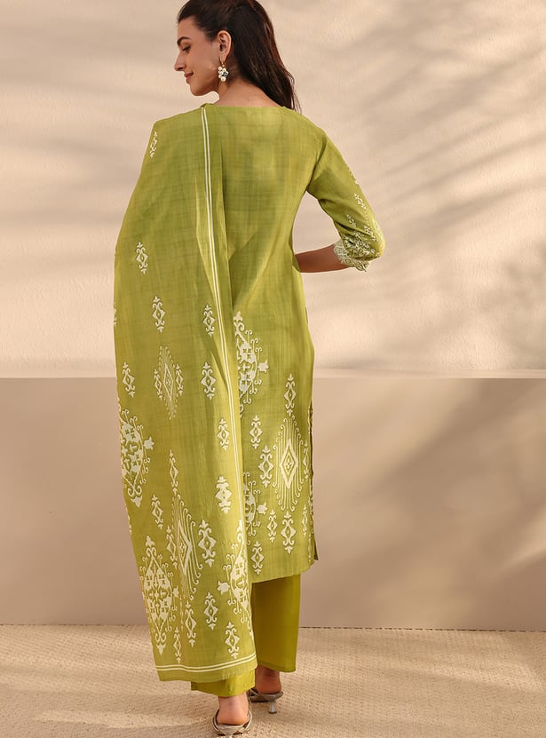 LIBAS Ethnic Motif Straight Kurta Set