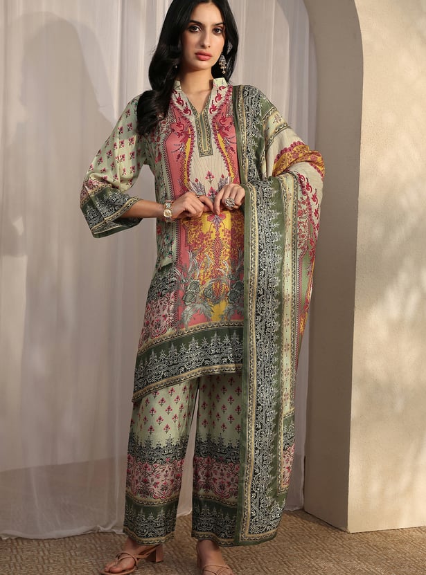 LIBAS Ethnic Motif Straight Kurta Set
