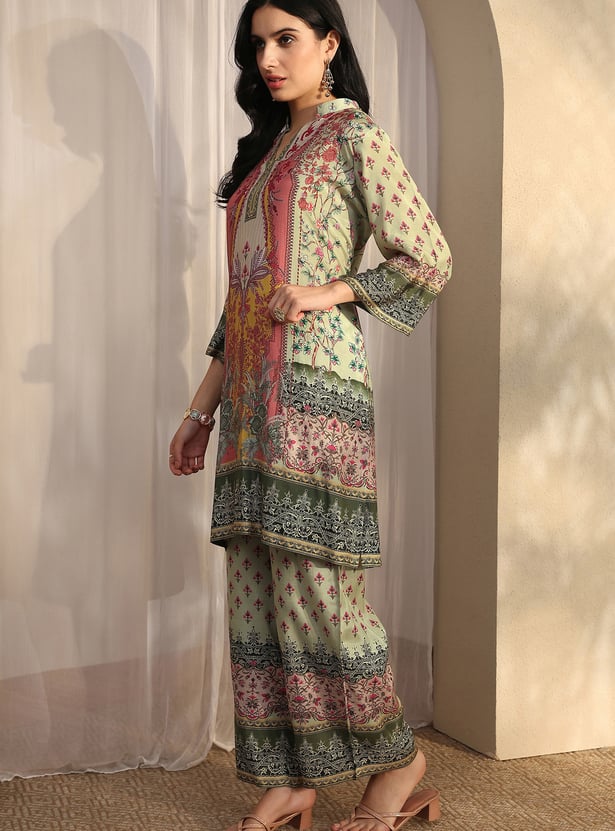 LIBAS Ethnic Motif Straight Kurta Set