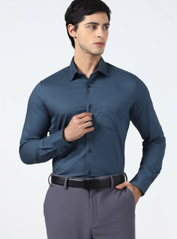 BLACKBERRYS Textured Slim Fit Formal Shirt