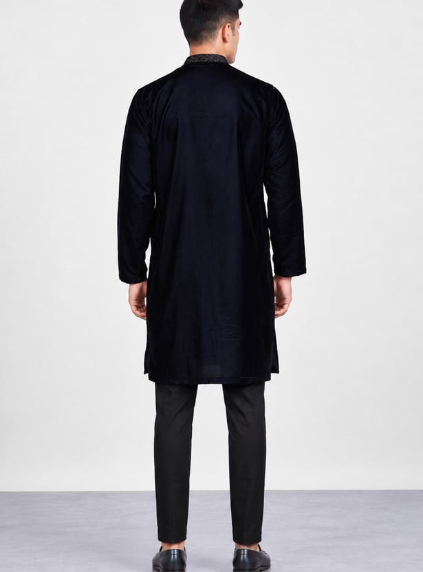 MELANGE Embroidered Straight Kurta