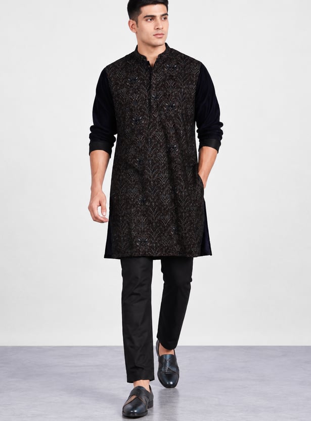 MELANGE Embroidered Straight Kurta