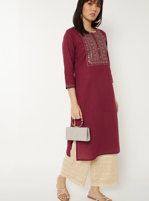 Women Embroidered Straight Kurta